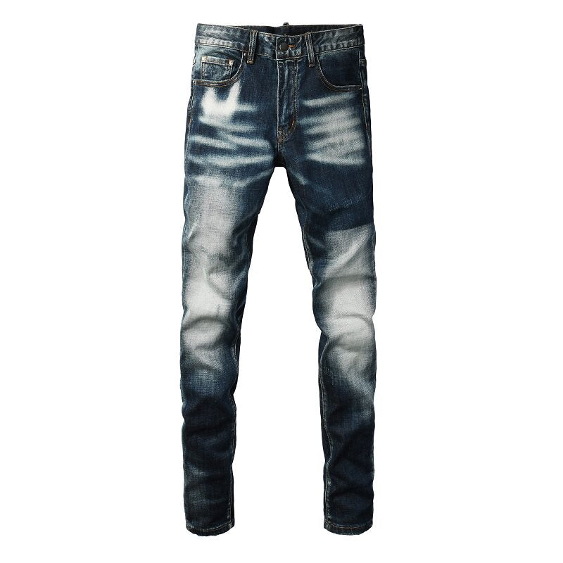 Classic Stretch-Fit Jeans