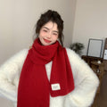 Women's scarves that make you look fairer