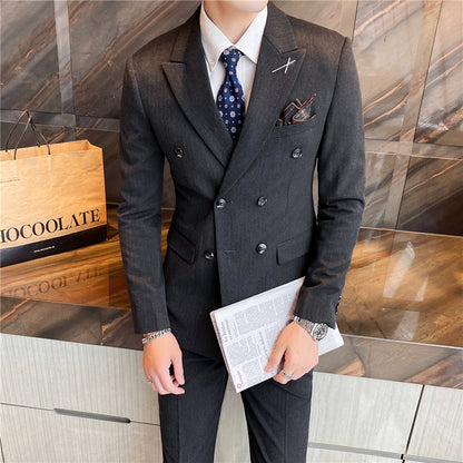Suit suit