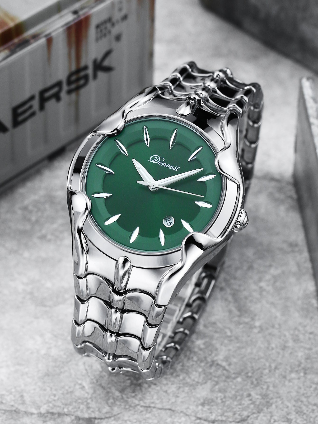 Men's Date Display Luminous Waterproof Quartz Watch