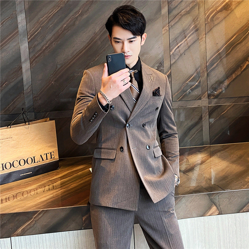 Suit suit