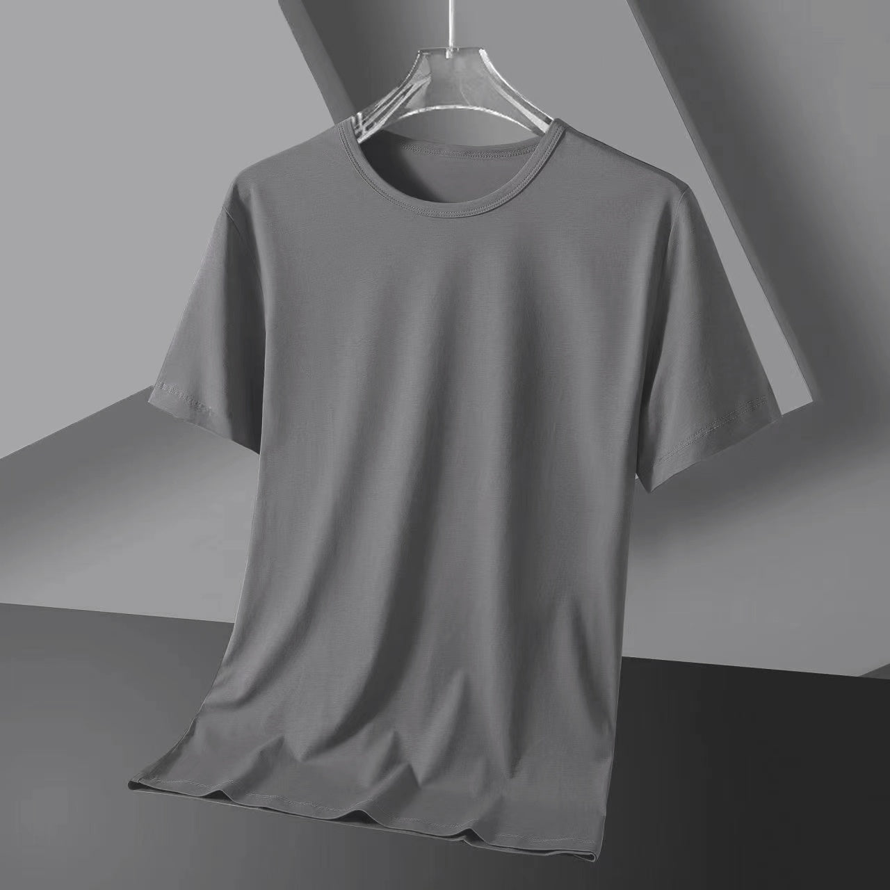Solid color quick-drying short sleeves