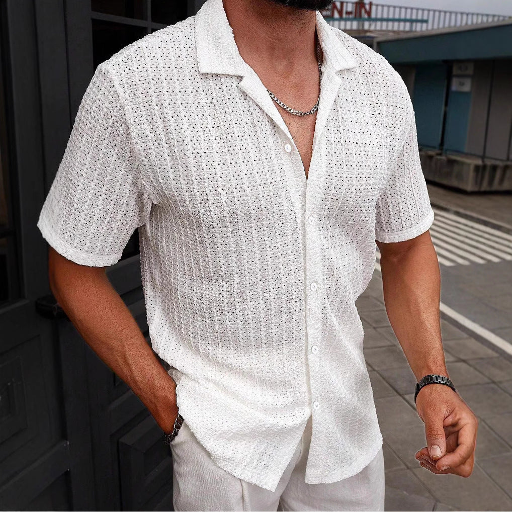 Collared short-sleeved casual shirt