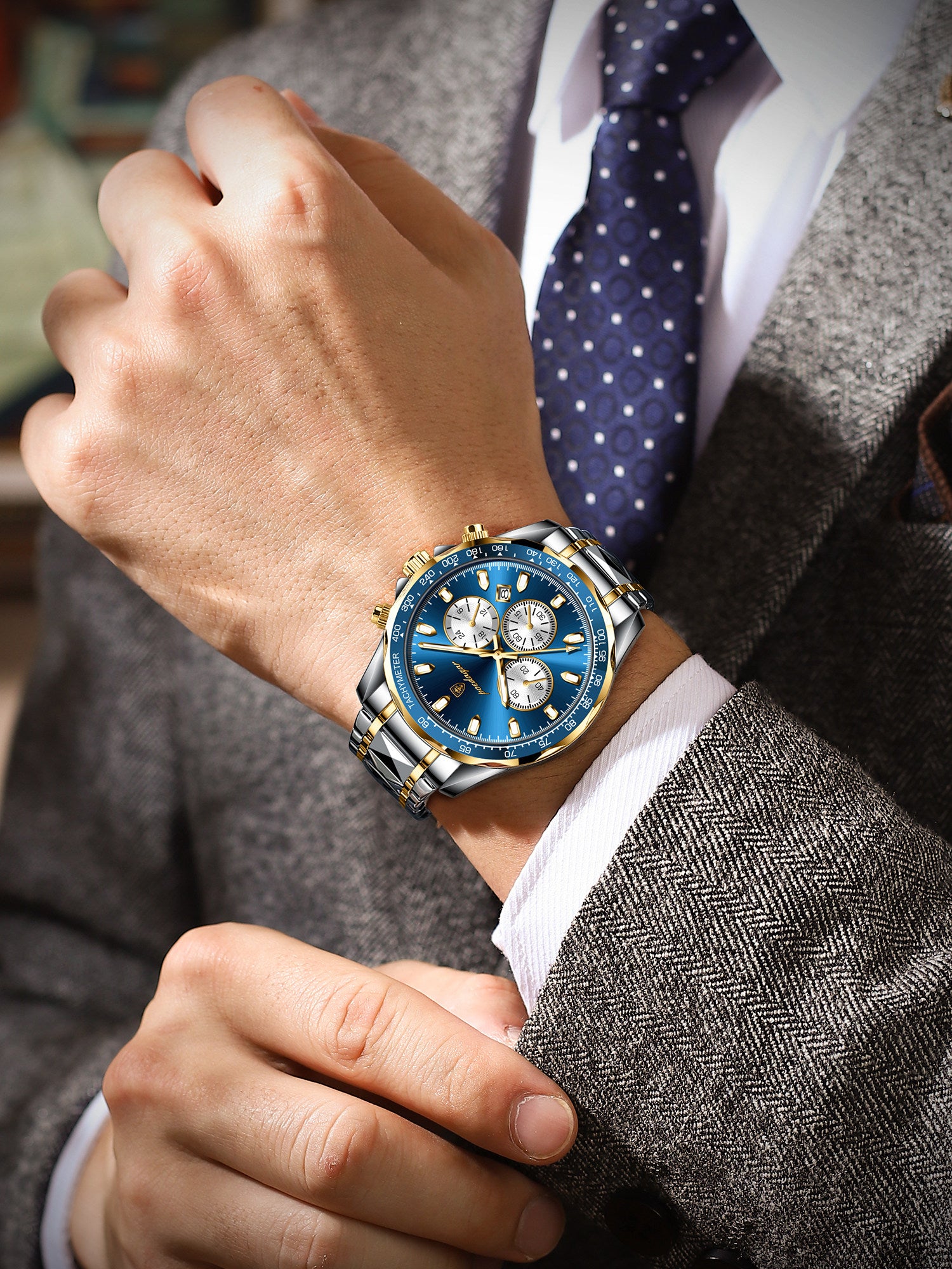 quartz wrist watch