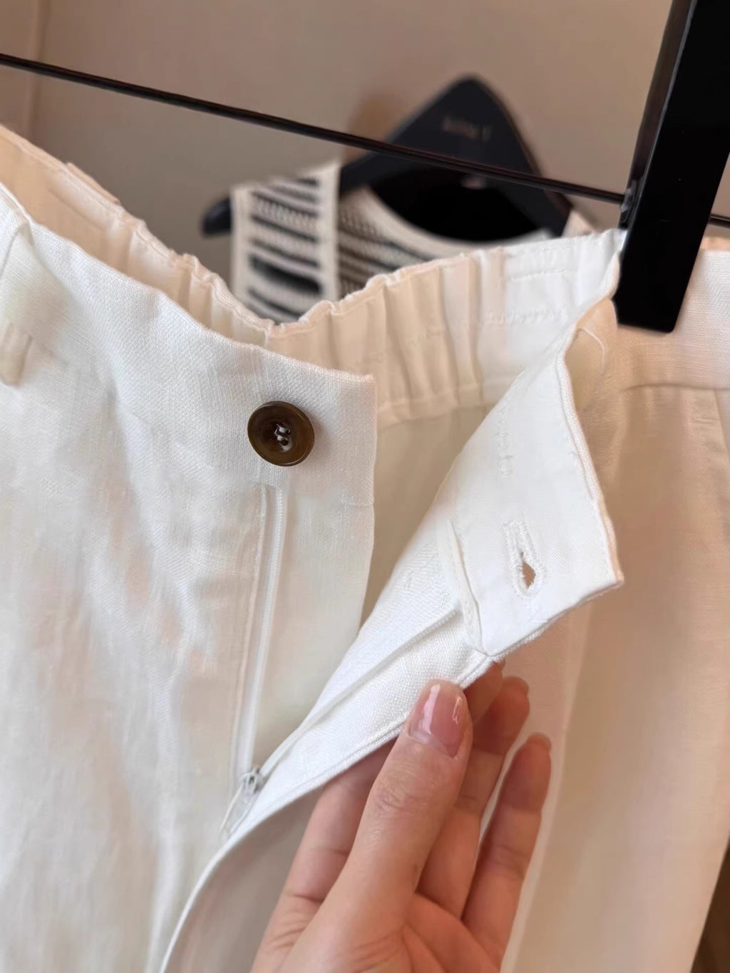 Women's Linen Wide-Leg Shorts