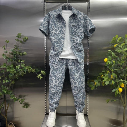 Two-piece embossed short pants for men