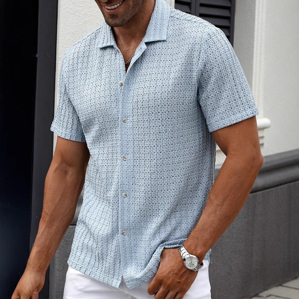 Collared short-sleeved casual shirt