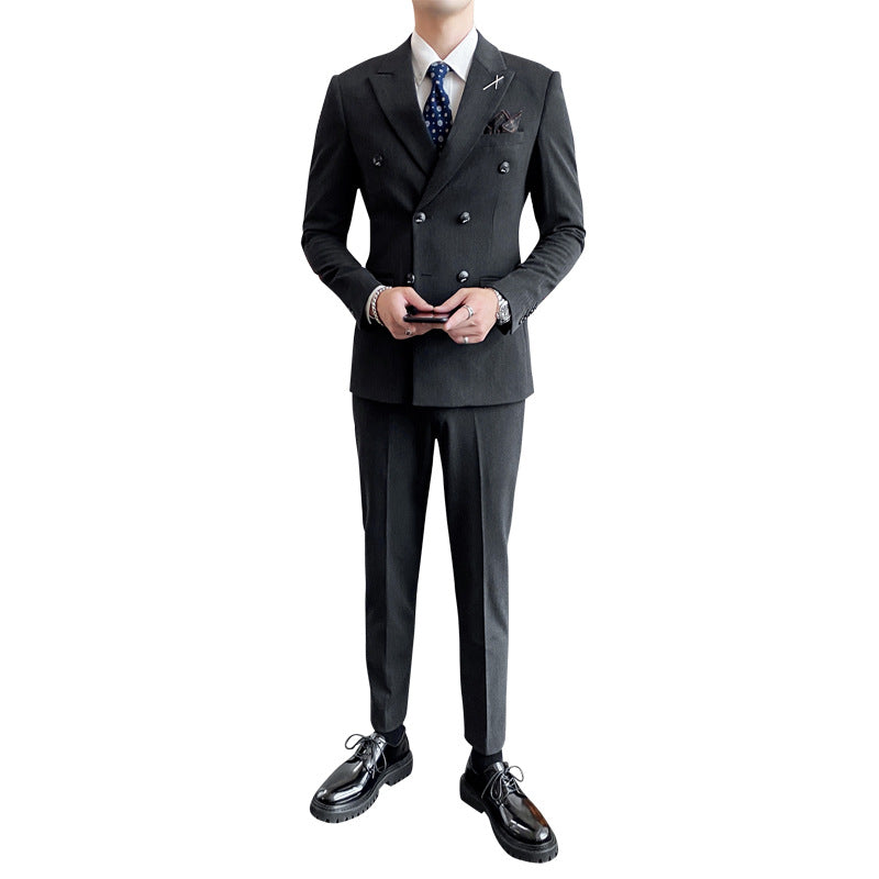 Suit suit
